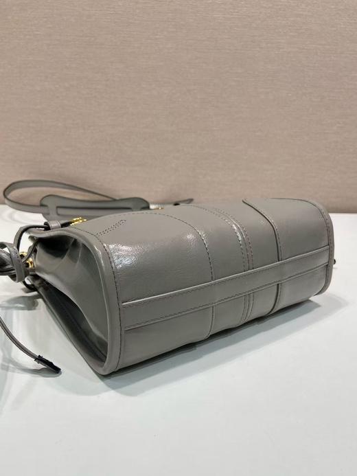 普拉达 Bonnie油腊皮 斜挎包（LZ） 商品图3