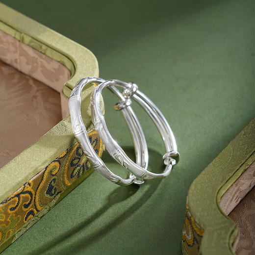 子佩集【茁壮康宁】银S9999童镯【TB0240975】儿童竹节磨砂2601 商品图1