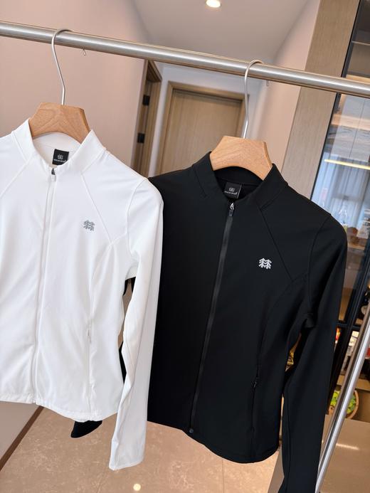 点此购买 可隆春秋季女士弹力针织立领夹克 bk 343063 商品图11