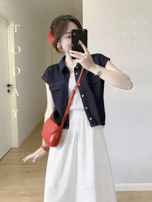 【百图lulu定制】【口袋牛仔马甲】对称口袋 翻领 弹力下摆 飞飞袖 牛仔马甲 商品图4