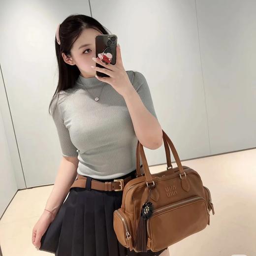 重磅渠道   miu绢丝修身打底中袖衫  通勤必入    坑条针织打底 商品图1