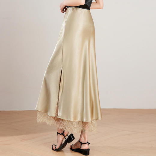 「自」全新升级【铂金会员146/天猫199/差价53】(23849)洛诗琳蕾丝拼接缎面半身裙女2026夏季新款高腰中长A字裙 商品图3