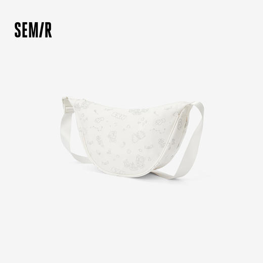 商场同款|森马罗小黑斜跨包男轻便饺子包情侣2026新款满印单肩包 商品图1