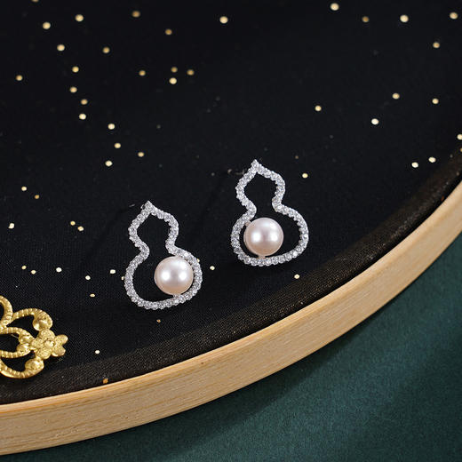 子佩集【纳福之珠】银S925珍珠惜王妃耳钉【XXED001】5mm珠双色葫芦2601 商品图0