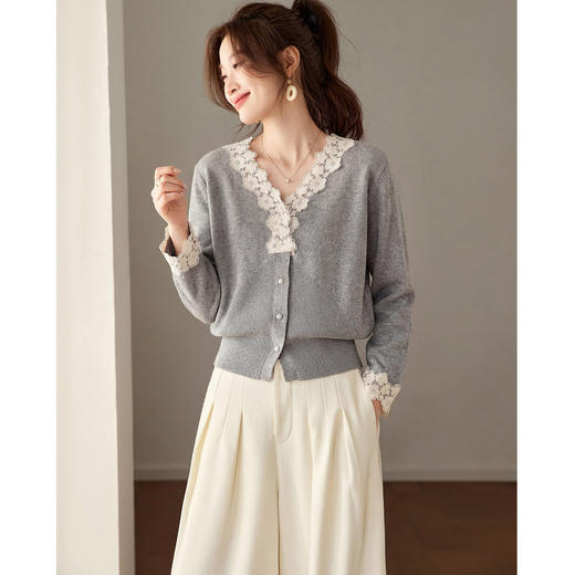 法式蕾丝V领针织开衫，设计感短款毛衣外套气质上衣CC-27-2643 商品图2