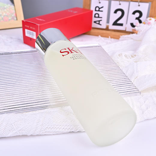 SK-II 护肤精华露 神仙水 调节肌肤水油  补水保湿 舒缓修复 收缩毛孔 230ML 商品图3