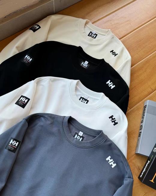 F032320春秋新款纯棉螺纹拼接面料落肩时尚圆领长袖卫衣 商品图10