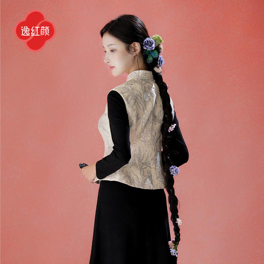 逸红颜《思淼》2026早春款金竹提花织锦缎新中式收腰马夹外套女 商品图4