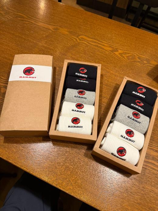 Mammut休闲运动男女 同款中筒袜 精梳棉材质 商品图0