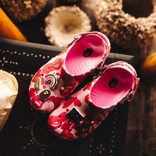 【渠道价】【授权链齐全】CROCS  BAPE卡骆驰联名迷彩洞洞鞋成人款&儿童款拖鞋男女款奥莱仓直发 商品图4