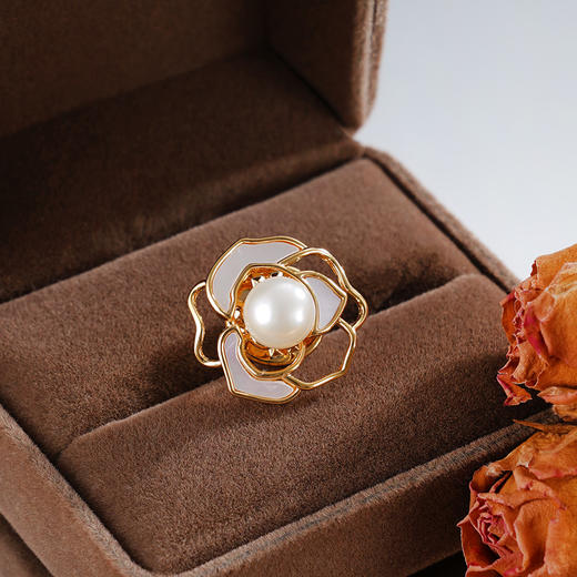 子佩集【伊人花语】珍珠惜王妃胸针【XXXZ231】7.5mm珠贝母玫瑰镀金2601 商品图0