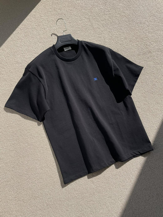 323-10 渠道圆正 Ce男女同款 宽松版 纯色小标刺绣 圆领短袖T恤 我和老朱都穿M 商品图5