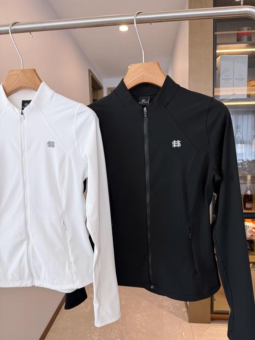 点此购买 可隆春秋季女士弹力针织立领夹克 bk 343063 商品图12