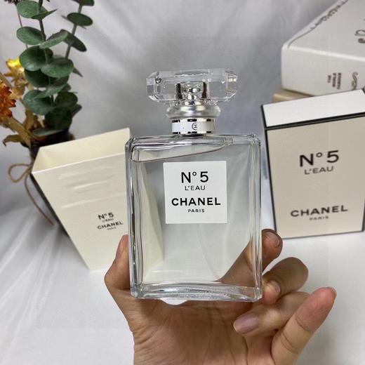 F032365男女通用持久留香清新独特白色五号之水香水 商品图0