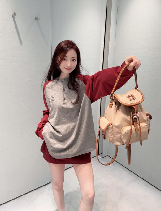 缪缪 最新款撞色插肩长袖 商品图2