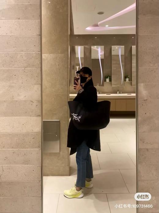 F032332新款情侣款野外徒步防水多用途尼龙托特包购物袋手提包 商品图5