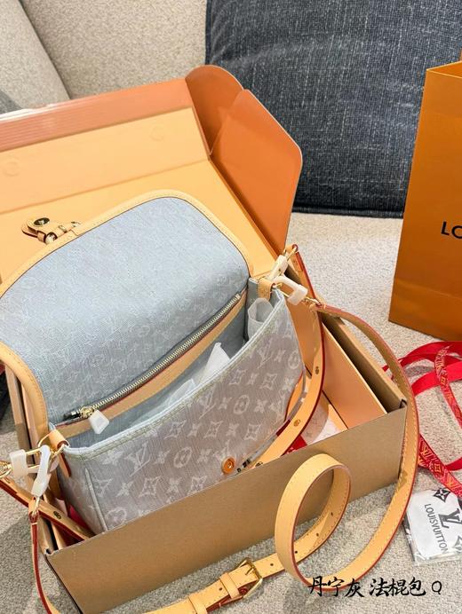 F032356复古时髦牛仔腋下新款手提单肩斜挎法棍包 商品图4