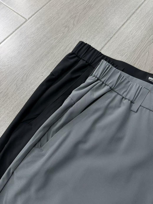 原单正品比音勒芬春夏薄款运动户外运动长裤，（代工厂直发，非质量问题只换不退）
颜色：黑色 灰色
尺码：30、31、32、34、36、38 商品图3