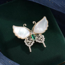 子佩集【蝴蝶之夏】珍珠惜王妃胸针【ZXXZ002】镀金白贝母2601