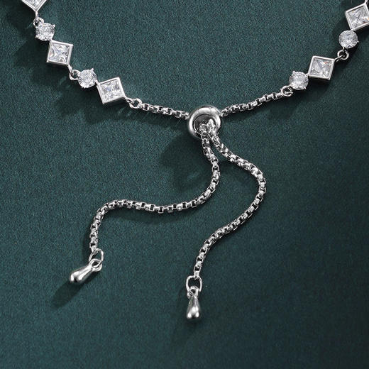 子佩集【星轨凌华】银S925手链【SL070554B】时尚菱形方块2601 商品图3