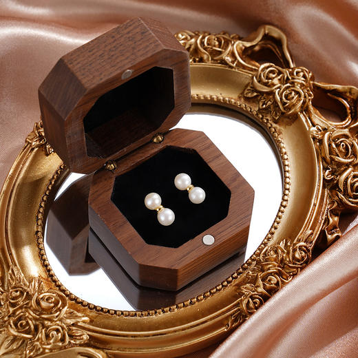 子佩集【皓月女神】银S925珍珠惜王妃耳钉【SGE0310004】5.5mm珠镀金锤子2601 商品图1