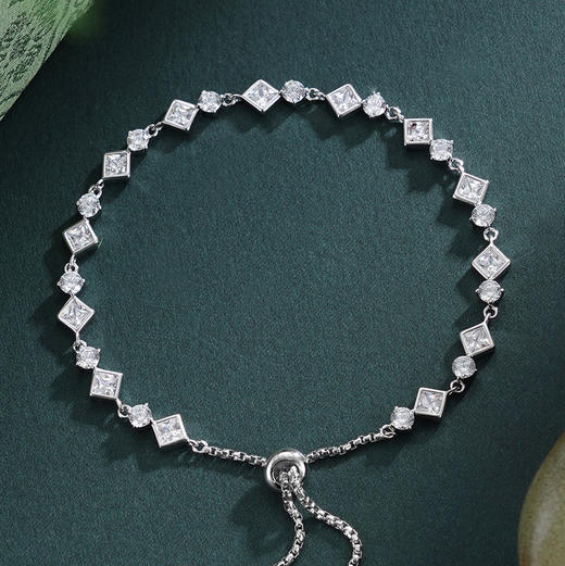 子佩集【星轨凌华】银S925手链【SL070554B】时尚菱形方块2601 商品图1