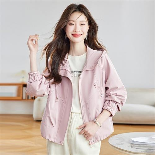 百媚生 连帽短款风衣外套女休闲夹克上衣MUZI68870 商品图1
