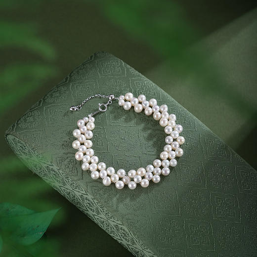 子佩集【月魄珠华】银S925珍珠惜王妃手链【SPB1950001】5mm珠三排珠2601 商品图3