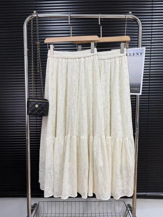 F032363春夏新款温柔法式蕾丝提花宽松a字半身裙蛋糕裙 商品图0