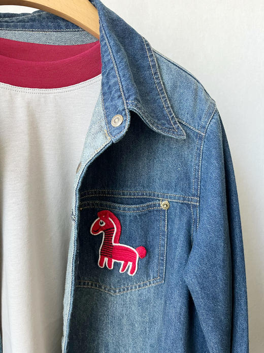 【马上红】噢蜜ooomeooo小马🐎刺绣牛仔外套 商品图14