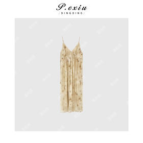 03-4潘依绣丁丁宠粉度假风夏季新款褶皱V领吊带连衣裙 Q3781