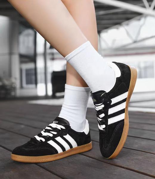 直发 品牌同款 真皮复古女士德训鞋 全身都是真皮材料 商品图4