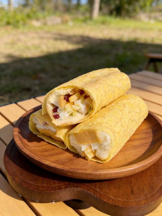 到宝！叮咚熊也太会了吧！【叮咚熊法式可丽饼面包】 直接戳中我心巴✨ 软 fufu 法式可丽饼面包双口味来袭✨ 一款榛子巧克力 × 香蕉碎🍫  商品图2