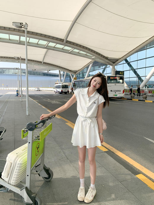 <曾小咸推荐>3.24现货秒杀 ！微信超特价！法式收腰绑带翻领连衣裙 日常169.99 立减80 秒杀89.99！！ 商品图9