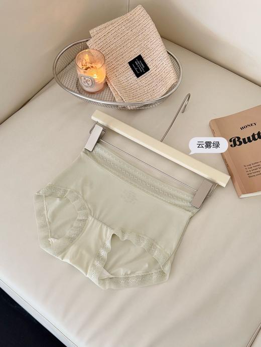 💥【草本初色 山茶花螺纹冰感女士中腰内裤632款】💗中腰设计！桑蚕丝抗菌底裆 ✅立体包臀剪裁，如同为你量身定制的肌肤🛡 ✅「山茶花螺纹」布面带来立体冰感与纹理触觉🍑 商品图7
