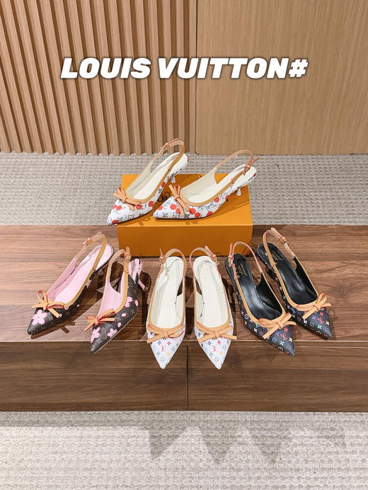 驴家  X TM 村上隆联名老花芭蕾舞鞋蝴蝶结拼色猫跟凉鞋 （DBG） 商品图0