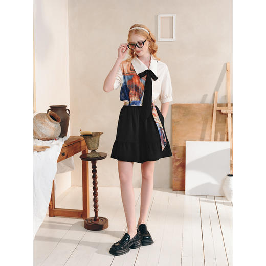 两三事 未寄书简 2026夏季新款复古印花腰带荷叶边裤脚高腰短裤女 商品图1