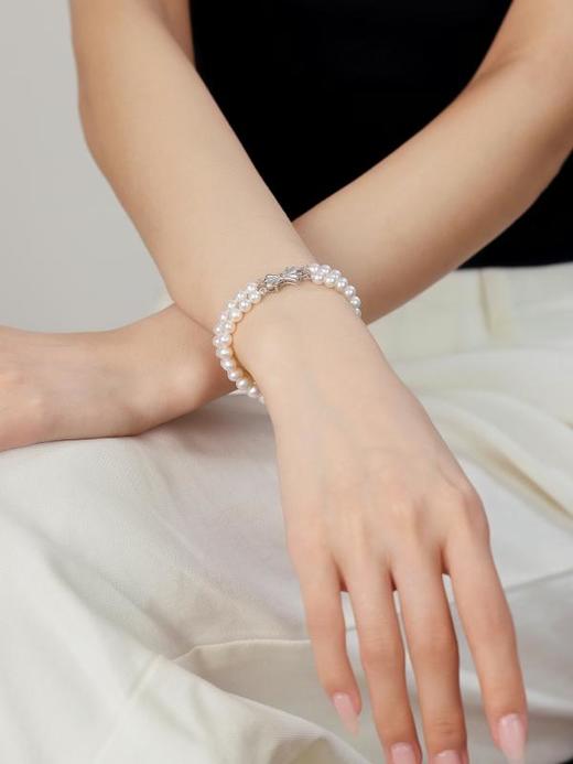 IIPO宜珠宜宝双层珍珠手链6-7mm蝴蝶结925银扣(礼盒装) 商品图3