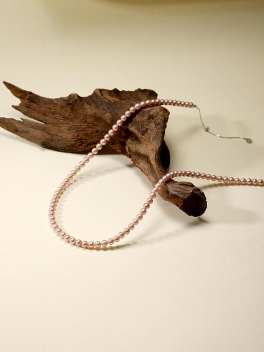 IIPO宜珠宜宝「九紫离火」天然色紫色小米珍珠4-5mm-曼塔玫瑰(礼盒装) 商品图3