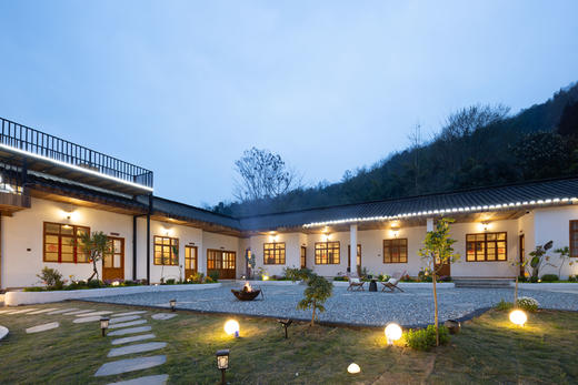 【觅趣626号院+彭州】5房包院、临溪、ktv设备、影音室、茶室、机麻、钓鱼、挖笋、赏花lyxy 商品图0