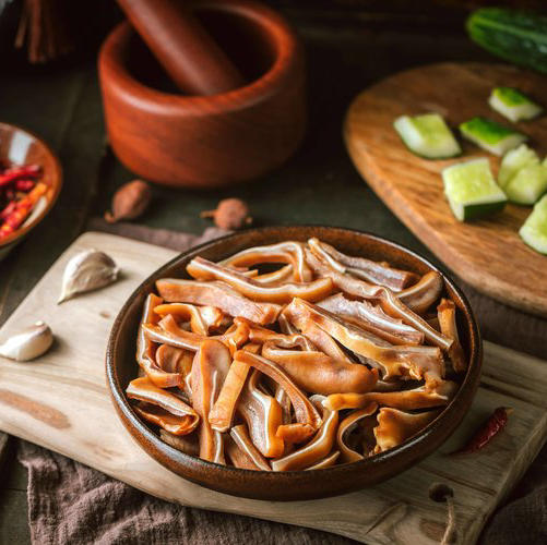 【下单后48小时发货】泰祥-宝竹酱卤猪蹄400g/袋，酱卤猪耳朵200g/袋，酱卤猪头肉500g/袋 商品图1