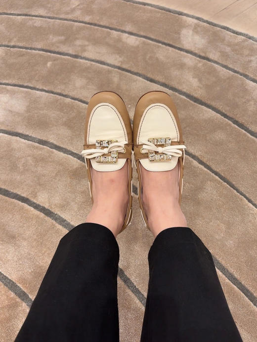 Roger Vivier 罗杰维维亚26新品  皮革乐福船鞋（DBG） 商品图7