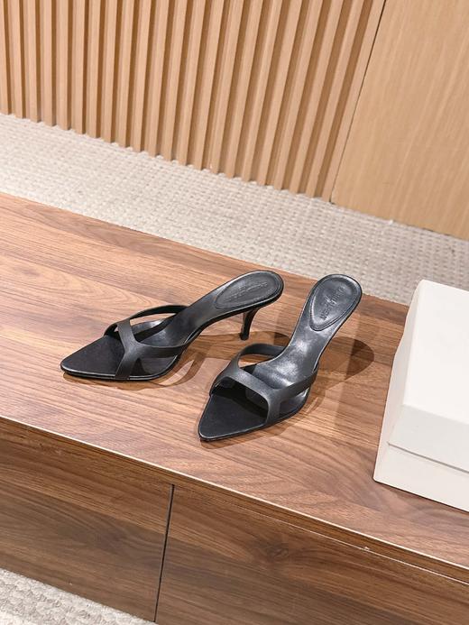 Saint Laurent 26SS早春新款圣罗兰尖头细带穆勒鞋（DBG） 商品图1