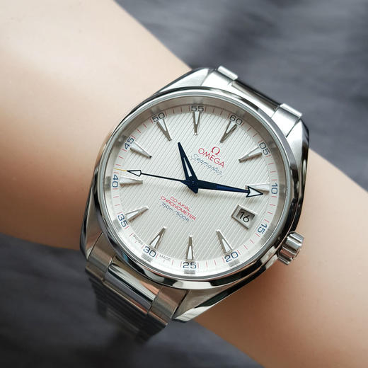 【95新】OMEGA 欧米茄231.10.42.21.02.004天文台认证同轴自动机械机芯日期显示42MM（男款）海马系列精钢200326NJ05 商品图7