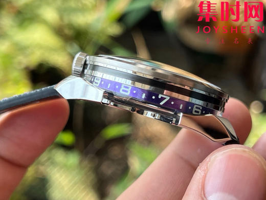 K1新款MB&F MAD1S系列 战斧摆陀 紫 / 蓝——侧向读时 + 大摆陀“暴走旋转”的现象级机械玩具 男士腕表 表径42mm 商品图6
