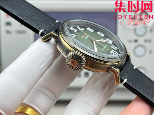 V+真力时 复古飞行员系列 大飞 男士腕表 商品图6