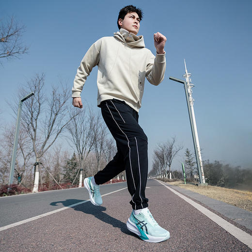 【限时限购福利】ASICS亚瑟士新款跑鞋MAGIC SPEED 4系列 男女同款 商品图3
