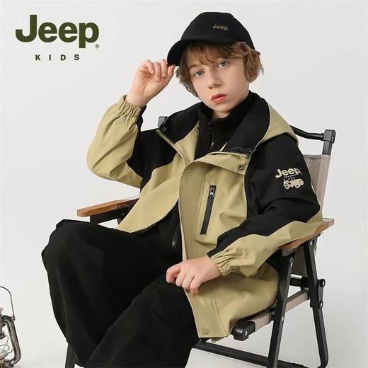 【儿童服饰丨JeepKids吉普春秋款男童女童拼色休闲外套】130-175码可选，撞色拼接设计，创意感满满，版型挺括不软塌，全天候防水面料，保暖锁温不受凉，轻松应对多种场景 商品图6