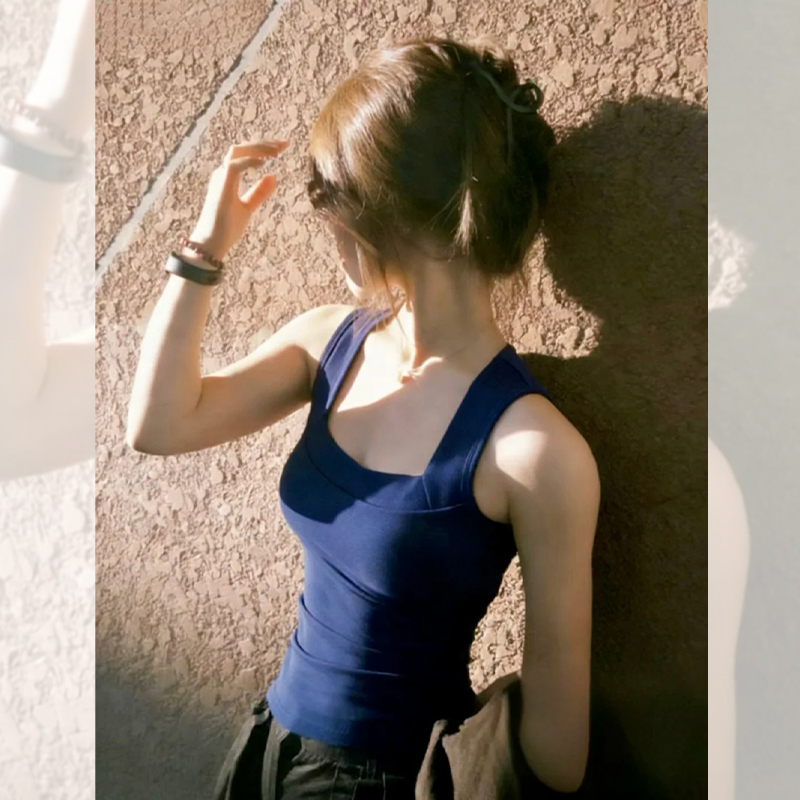 <曾小咸推荐> 韩系宽肩带吊带背心 日常79/件 活动价49/件！【预售款，预计3-15天发货】