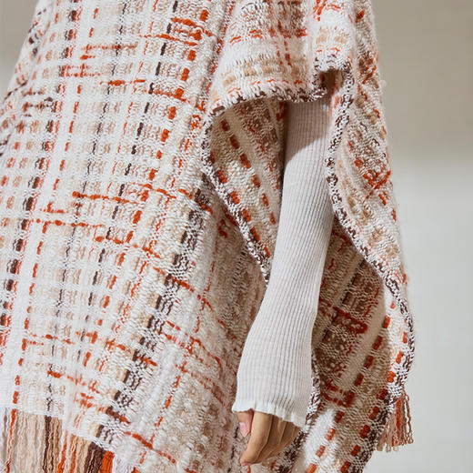 羊绒氆氇小香风斗篷  SJF97W502A 商品图4